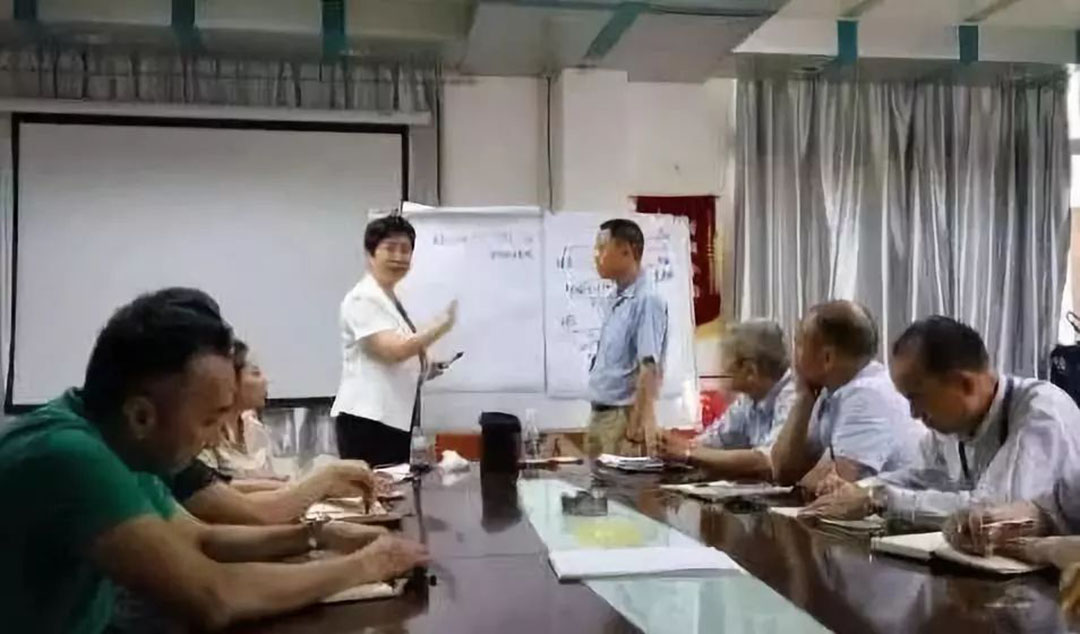 氟塑線廠家員工企業(yè)共同成長(zhǎng)